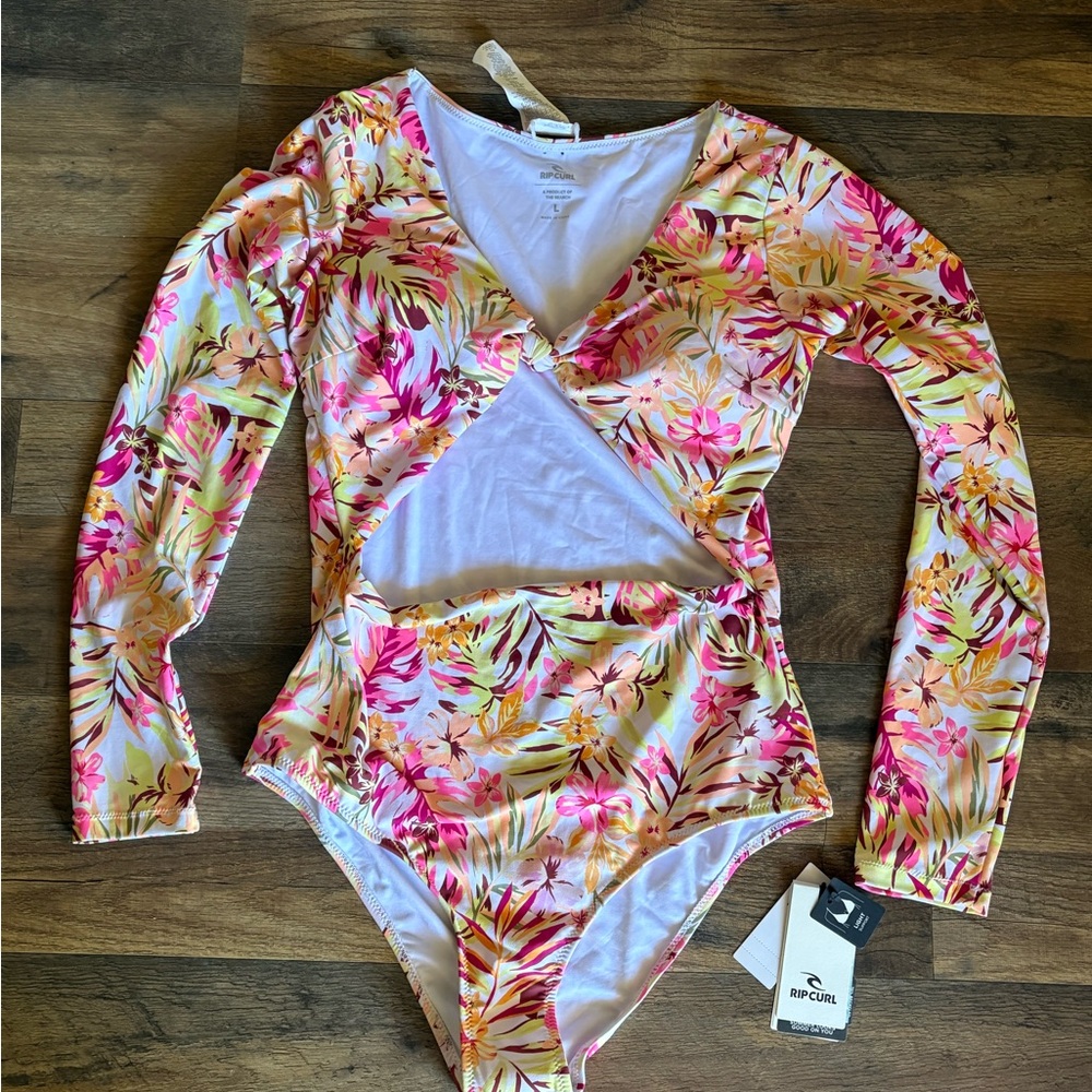 Rip Curl copacabana swim surfsuit UPF floral twist knot cutout bathing suit